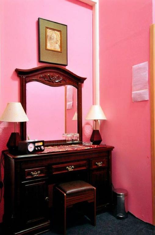 Family Top Rooms Bela Lada Sobe Novi Sad Exterior photo